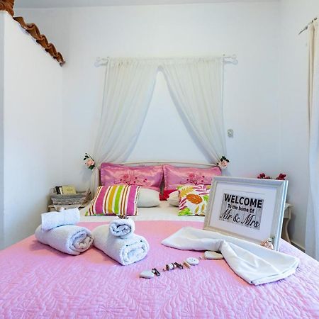 Lions Apartments Poros Town Ngoại thất bức ảnh